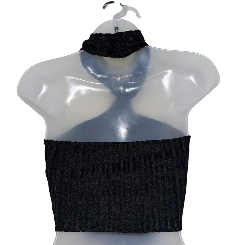 New Medium Black High Neck Sleeveless Turtleneck Ribbed Drip Hem Crop Triangle - Picture 5 of 5